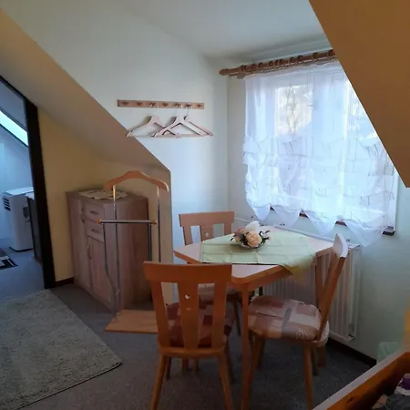 Im Spreewald 度假居 Straupitz